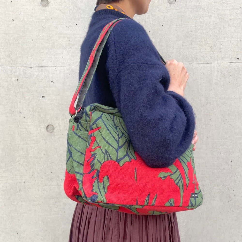 Shoulder bag "Kanna" desired_red