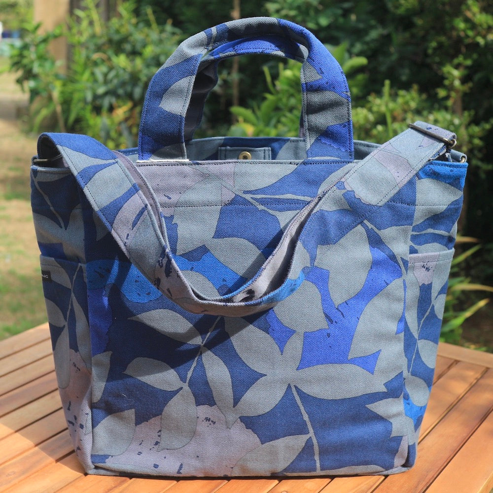 Shoulder tote "Starfruit" gift_star pattern