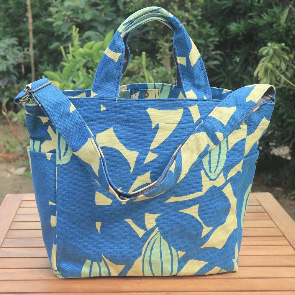 Shoulder tote "Starfruit" gift_star pattern