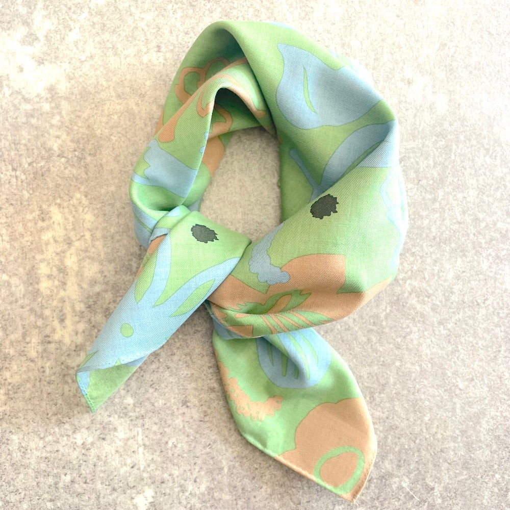 Petit scarf "Spice" arrangement_Green base (75% cotton 25% rayon)