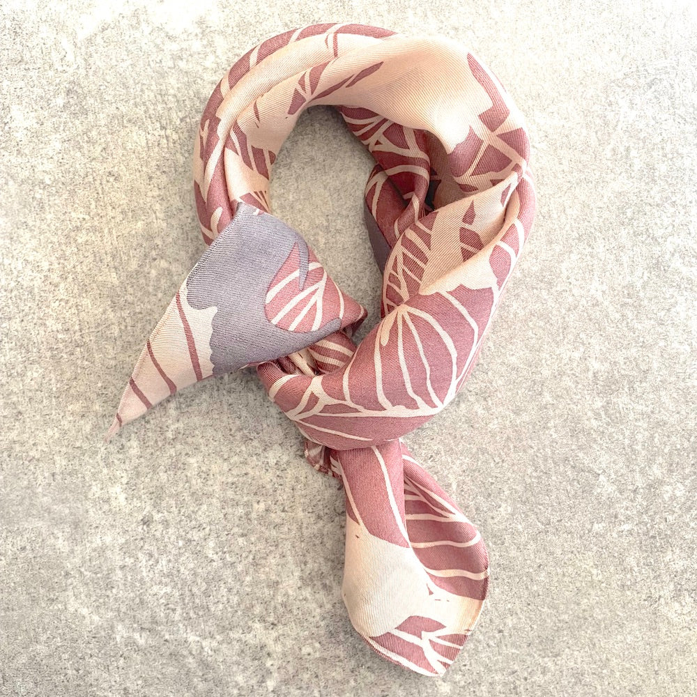 Petit scarf "Kanna" generous size_pink brown (40% silk 60% rayon)
