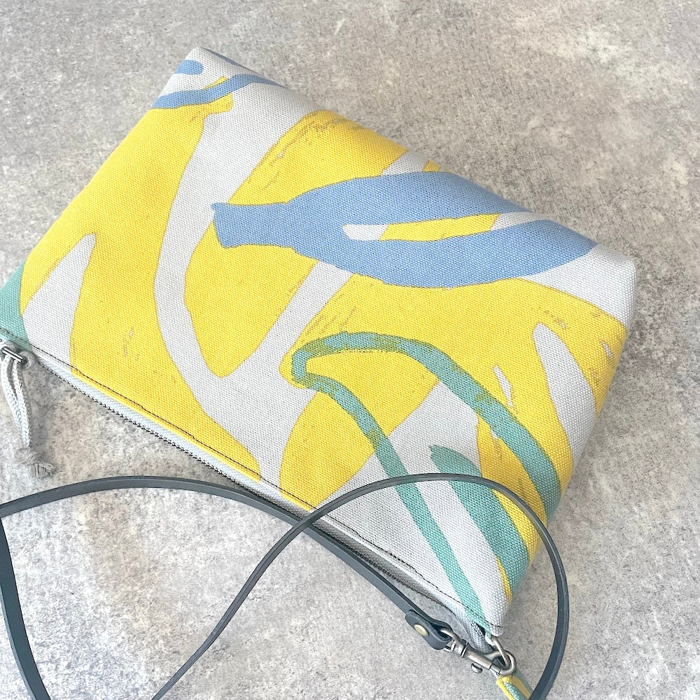 ミニショルダー 「バナナ」木陰_果実