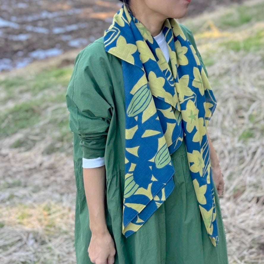 Scarf "Starfruit" Star (100% cotton chiffon)