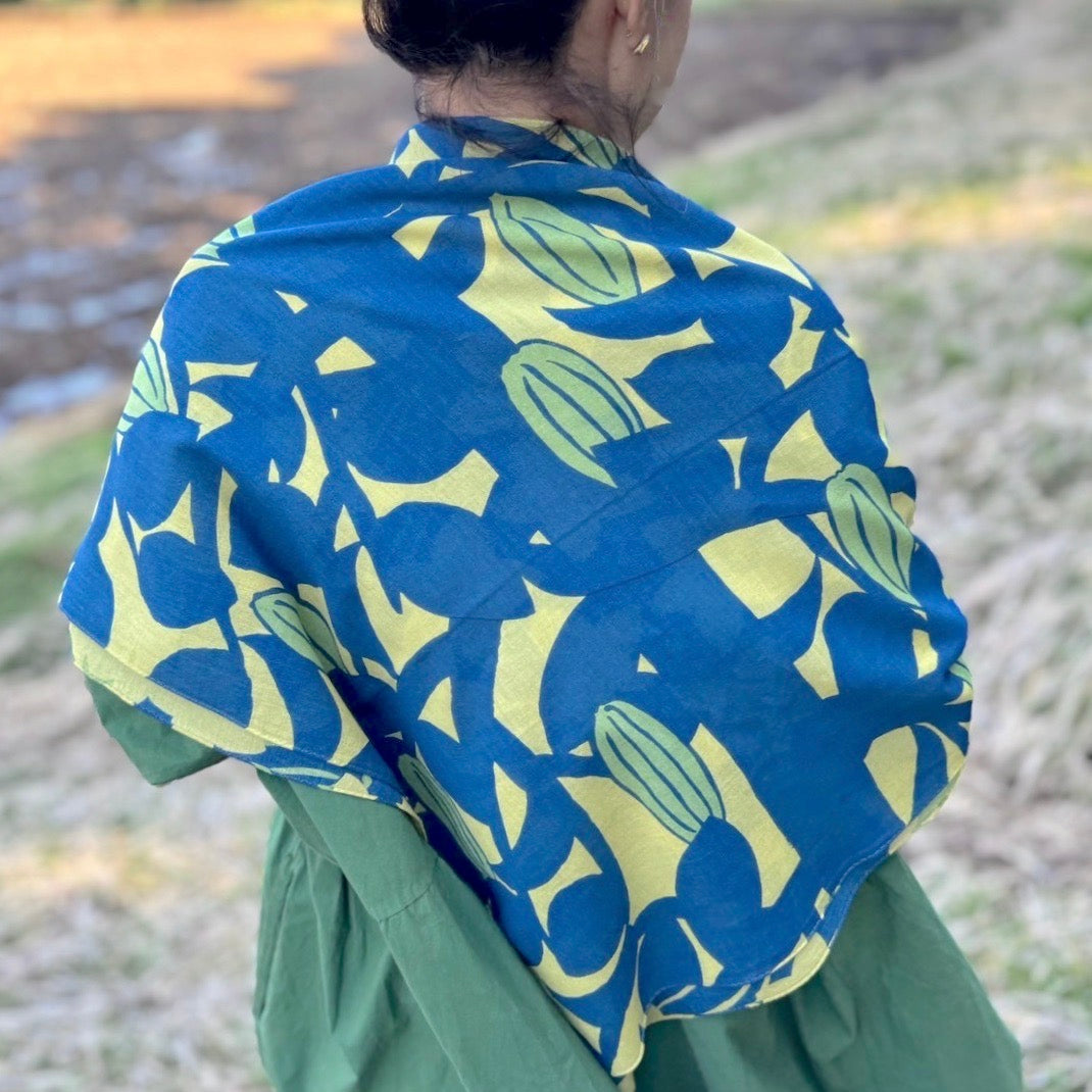 Scarf "Starfruit" Star (100% cotton chiffon)