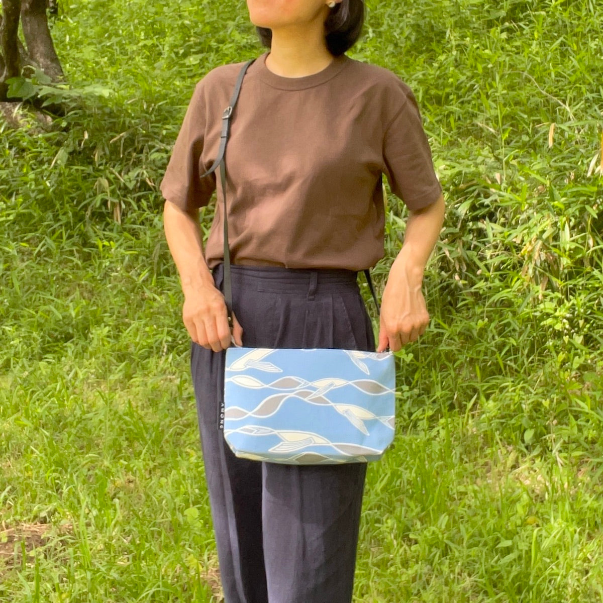 ミニショルダー 「水を得た魚」Swim! ブルーベース