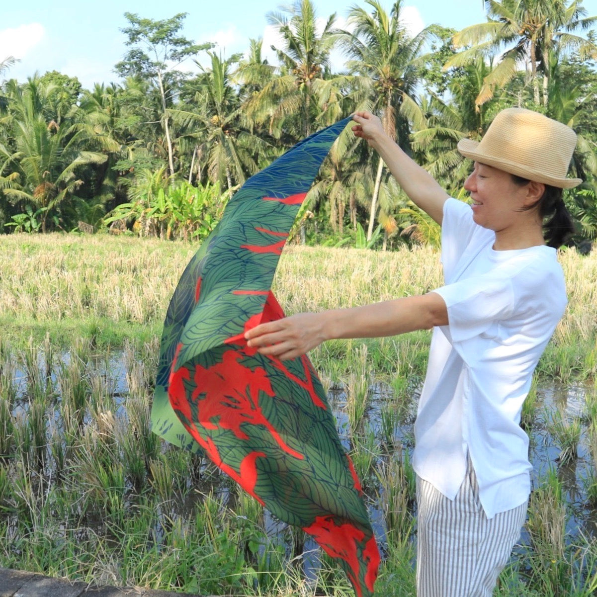LAST1 ・Scarf “Kanna” desired (100% cotton)