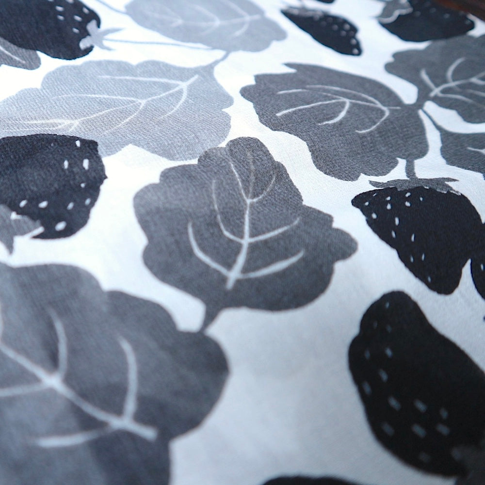 Stole “Ichigo Ichie” Remember (100% cotton)