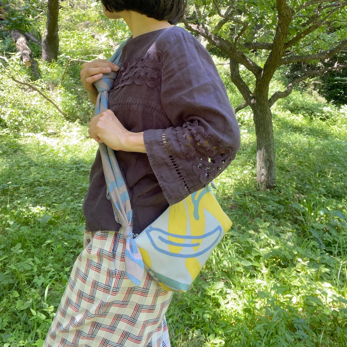 ミニショルダー 「バナナ」木陰_果実