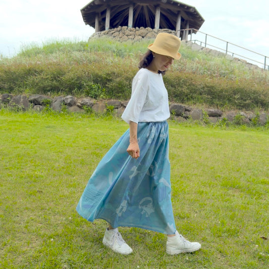 ロングスカート テンキ_青空