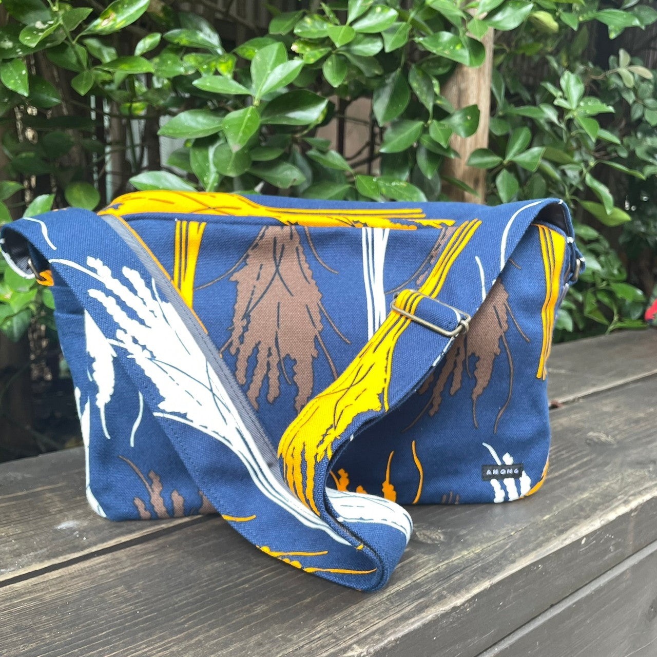 ショルダーバッグ 「イネ」オイシイネ!_稲穂(ネイビー)