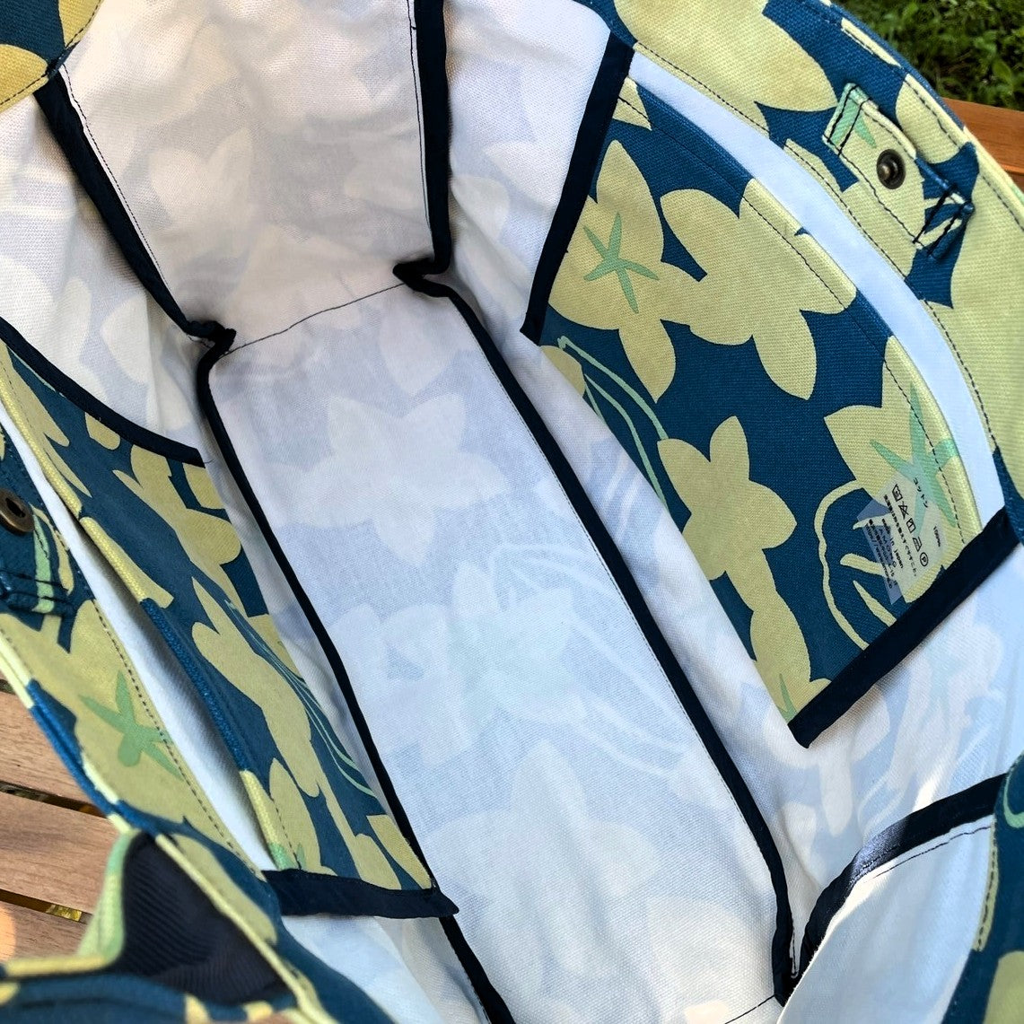 トート (M・サイドポケット付)「スターフルーツ」スター_星