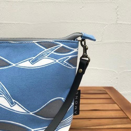 ミニショルダー 「水を得た魚」Swim! ブルーベース