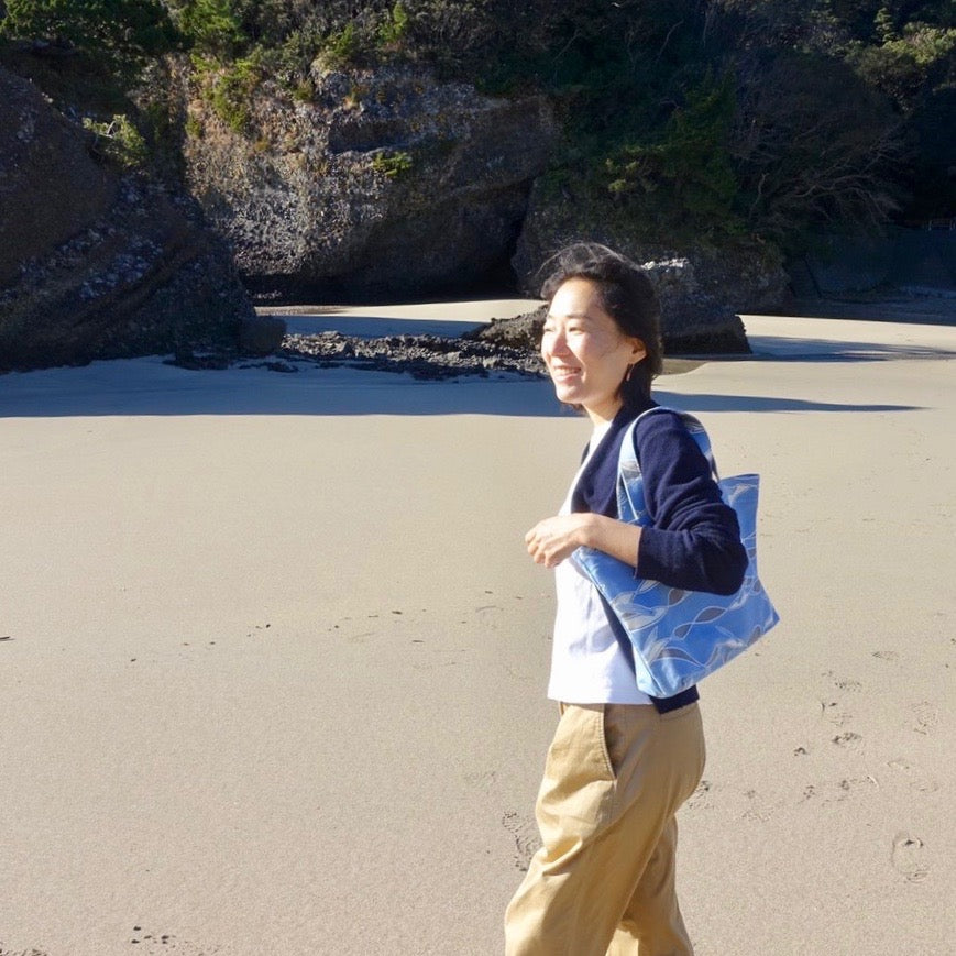 トート (L)「水を得た魚」Swim! ブルーベース
