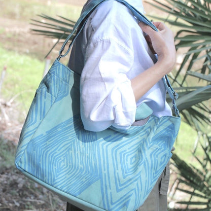 Shoulder tote “Ina” Oishiine! _Navy