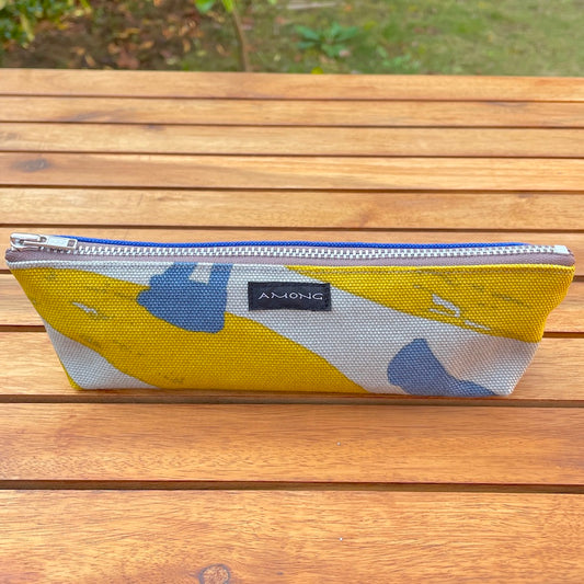 ペンケース「バナナ」木陰_2