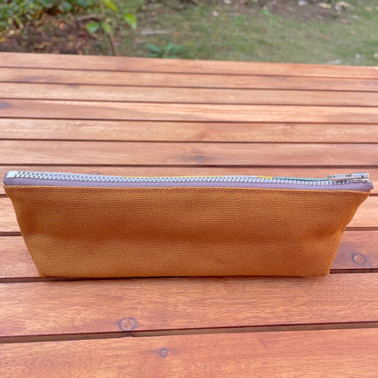 ペンケース「バナナ」木陰_1