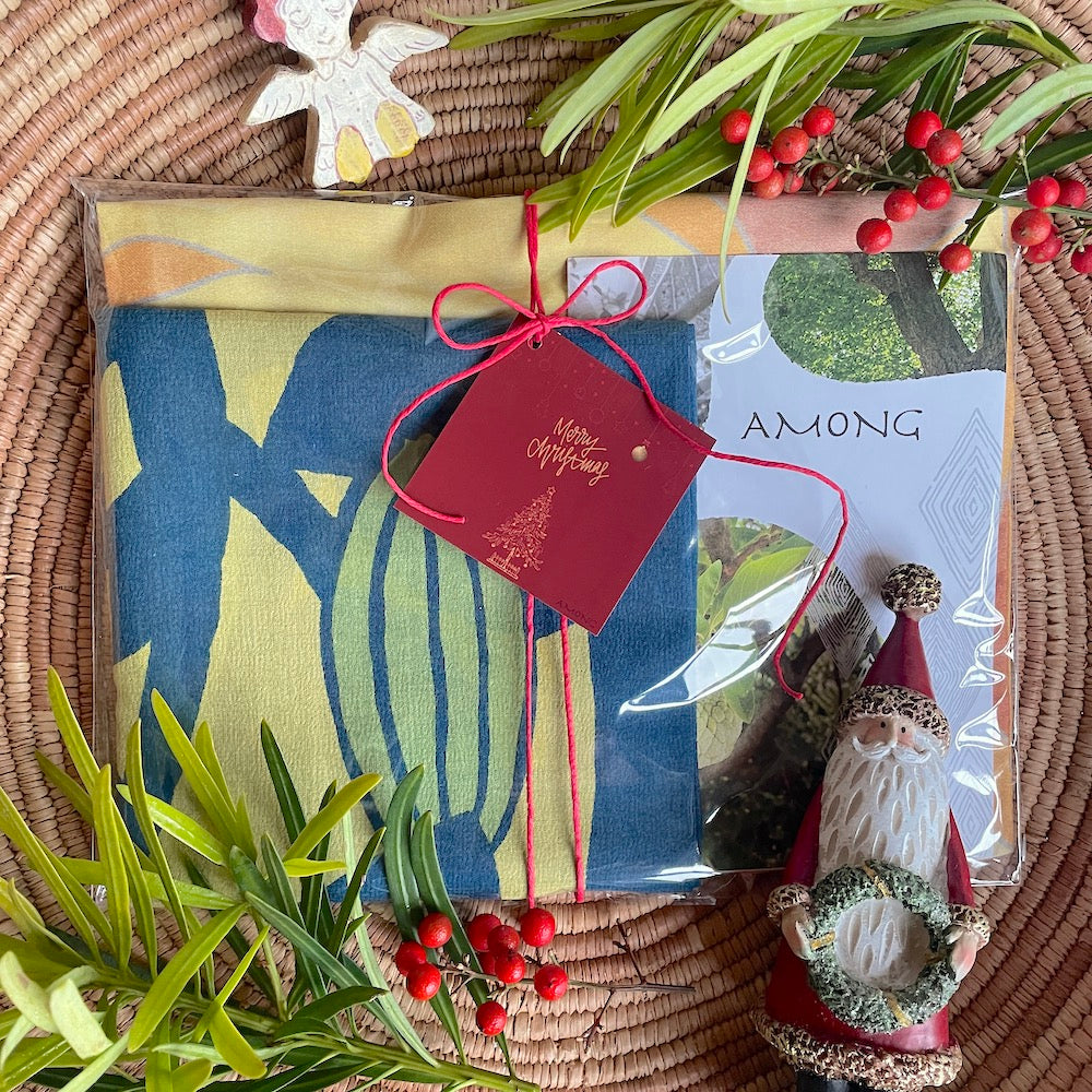 AMONGの5500円お得なクリスマスギフトセット。ご自分へ、通常のプレゼントにも最適。