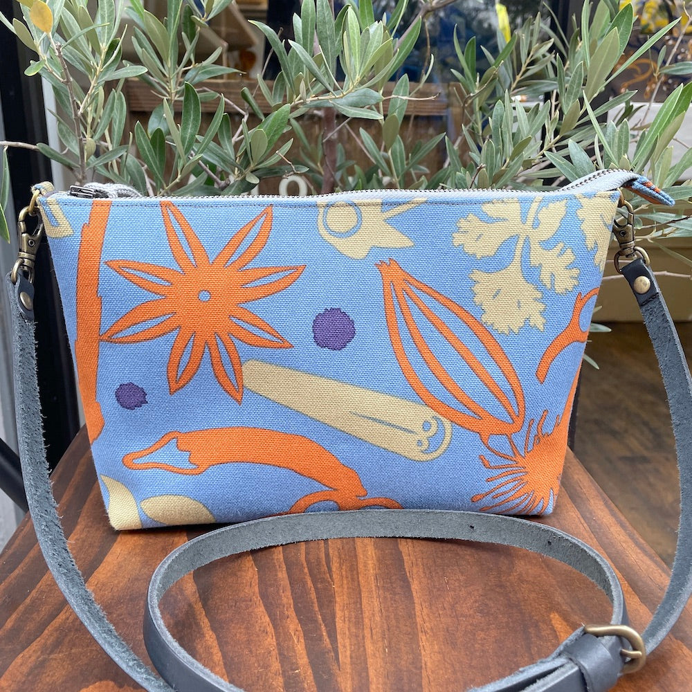 AMONGミニショルダー「スパイス柄」