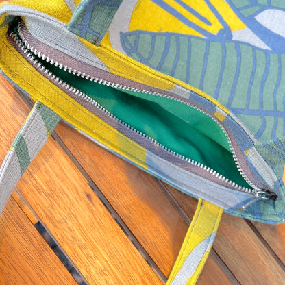 AMONG ミニトート  バナナ 木陰 イエロー&グリーン 表：レーヨンリネン 裏：コットン バッグインバッグ 捺染染め  日本製 