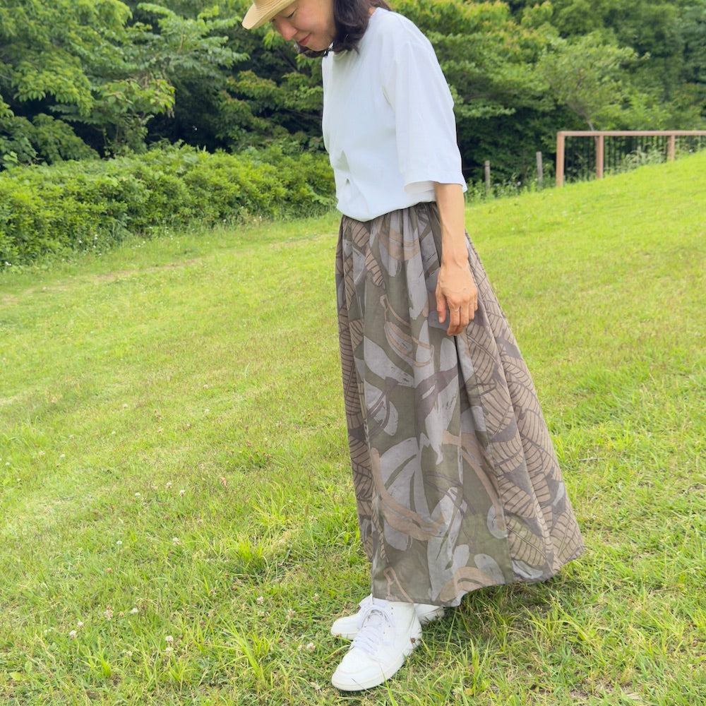 ロングスカート バナナ_大地