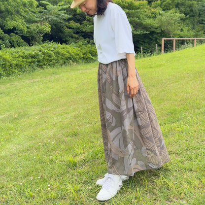 ロングスカート バナナ_大地