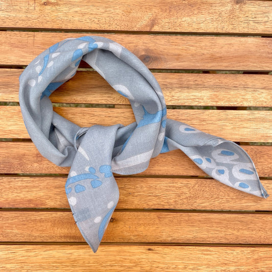 AMONG プチスカーフ イネ ヤサシイネ！ 田んぼ柄 稲柄 日本製 綿 コットン 100% ミニスカーフ 米柄 ボタニカル 食べ物シリーズ